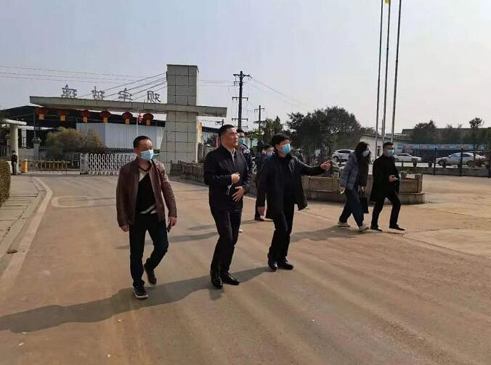 瀘縣縣委副書記、縣長(zhǎng)曹陽(yáng)帶隊(duì)到我司督導(dǎo)工作