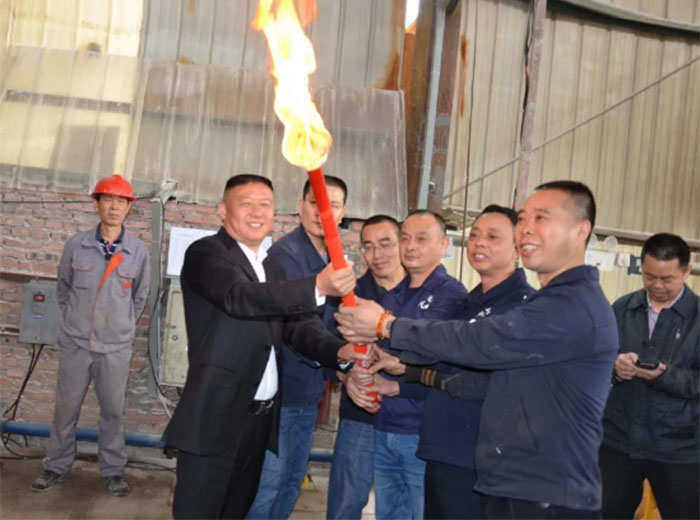 熱烈祝賀公司一車(chē)間窯爐成功復(fù)產(chǎn)點(diǎn)火！