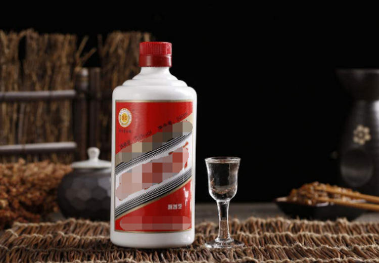 為什么茅臺酒玻璃瓶是乳白色的，而不是透明的？大多數(shù)人都不知道